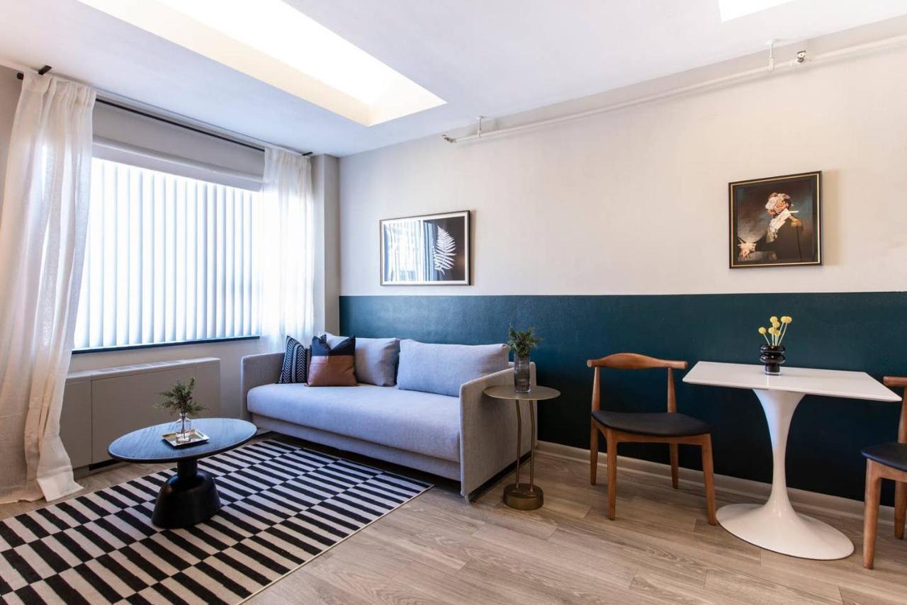 Abode Vue At 3Rd Downtown Loft Style Suite + Sleeper Sofa ลุยส์วิลล์ ภายนอก รูปภาพ